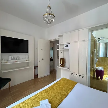 فندق مبيت وإفطار Maison Fleurie بيسكارا