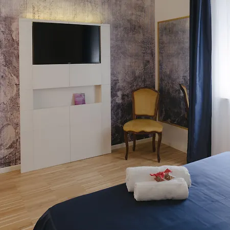 Maison Fleurie Bed & Breakfast