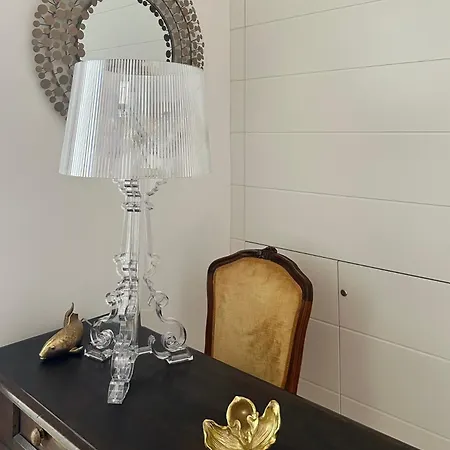 Maison Fleurie Bed & Breakfast