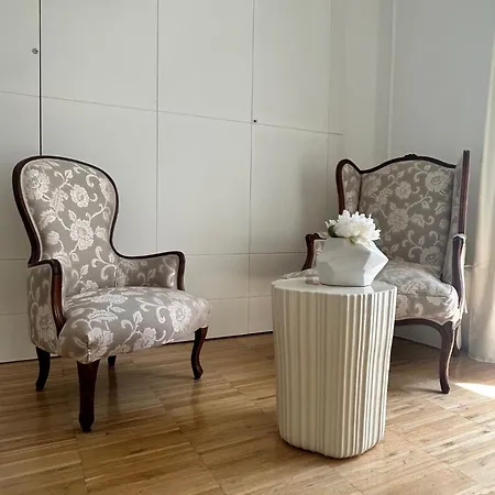 Maison Fleurie Bed & Breakfast